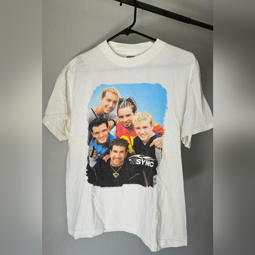 90's NSYNC Graphic White Short-Sleeve Tee